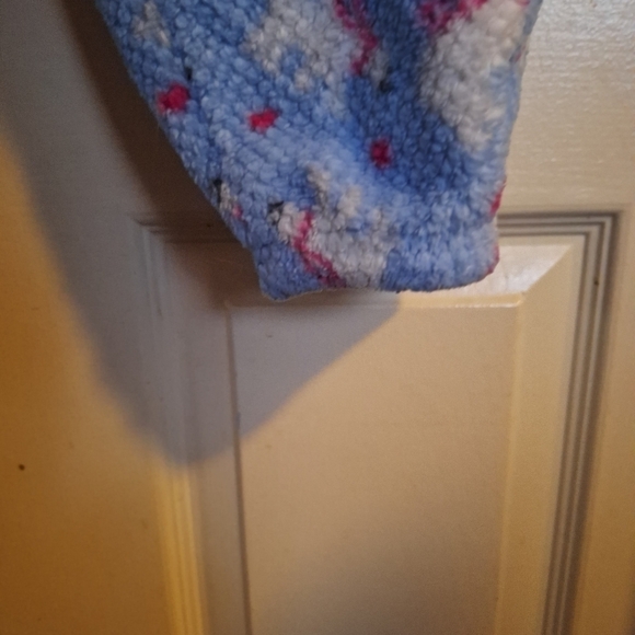 Muk luks two piece graphic night suit size large - Picture 8 of 9